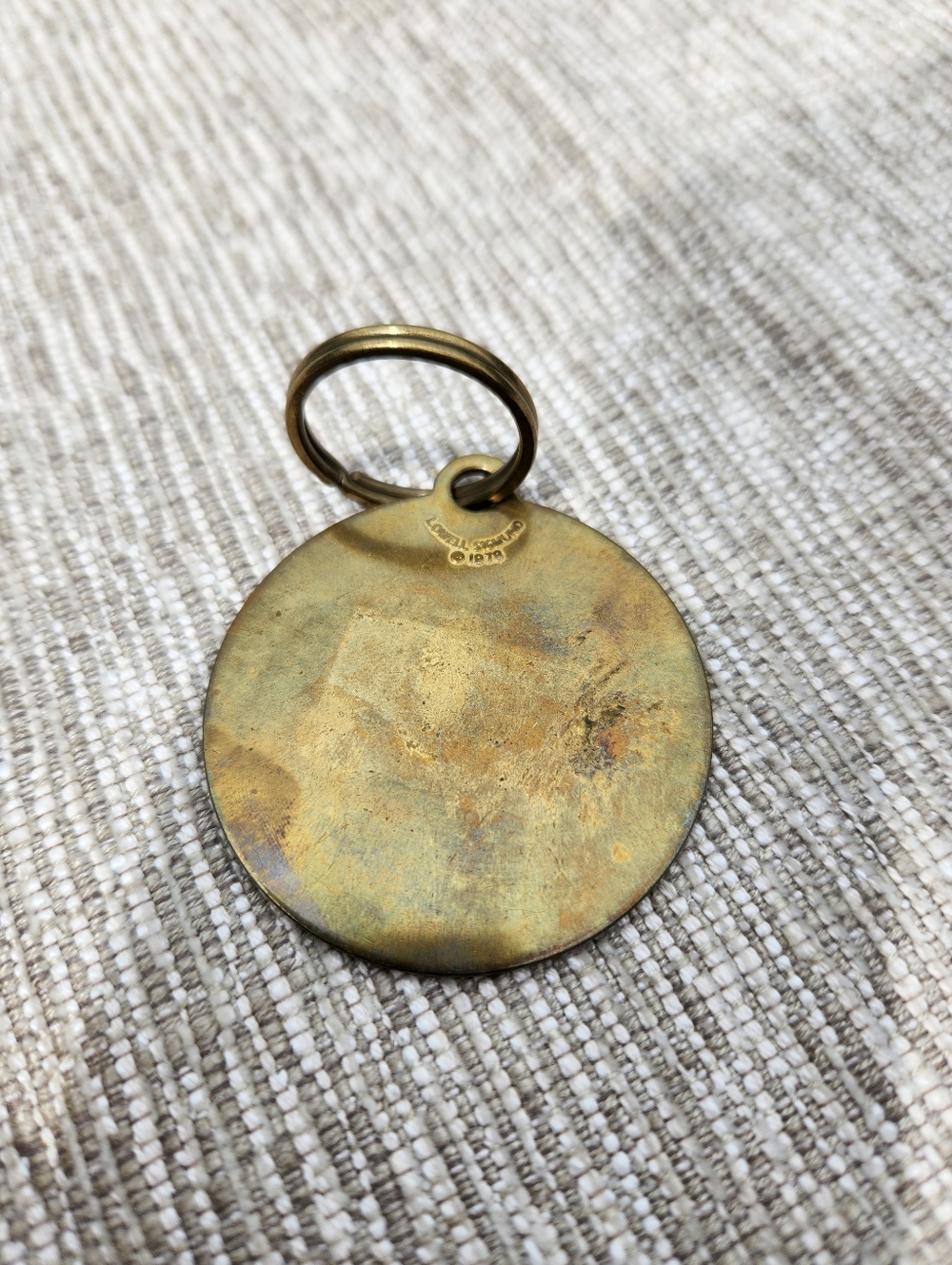 Lowell Sigmund Pair Of Brass Key Tags - Picture 5 of 9
